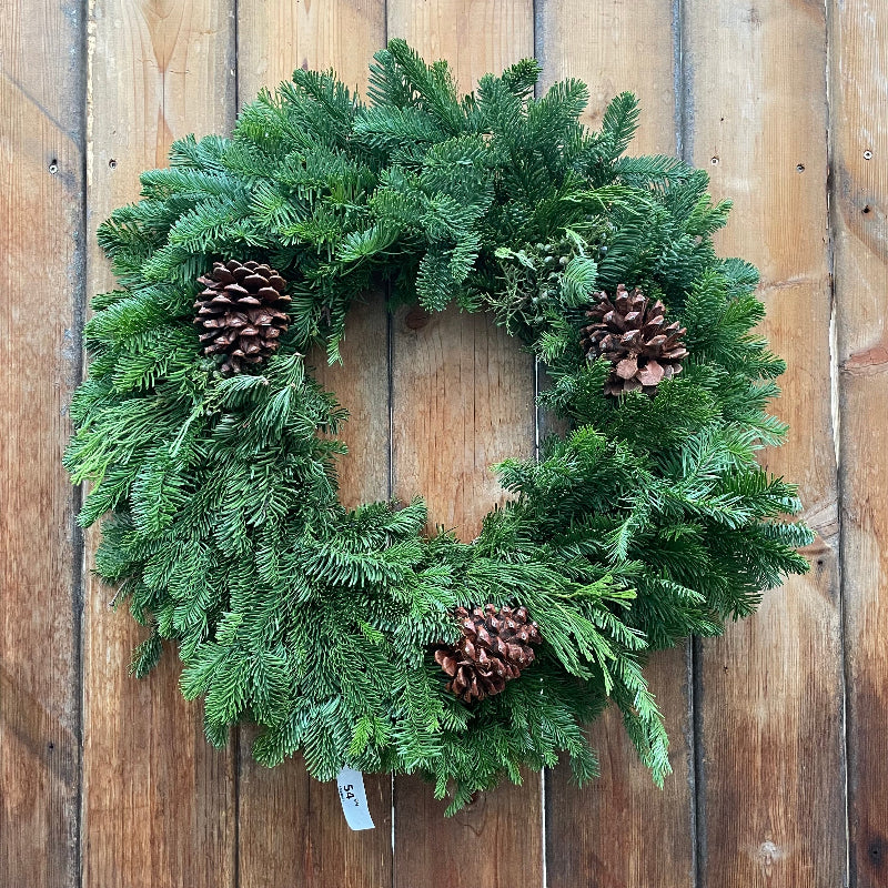 COURONNE DÉCORATIVE 22"